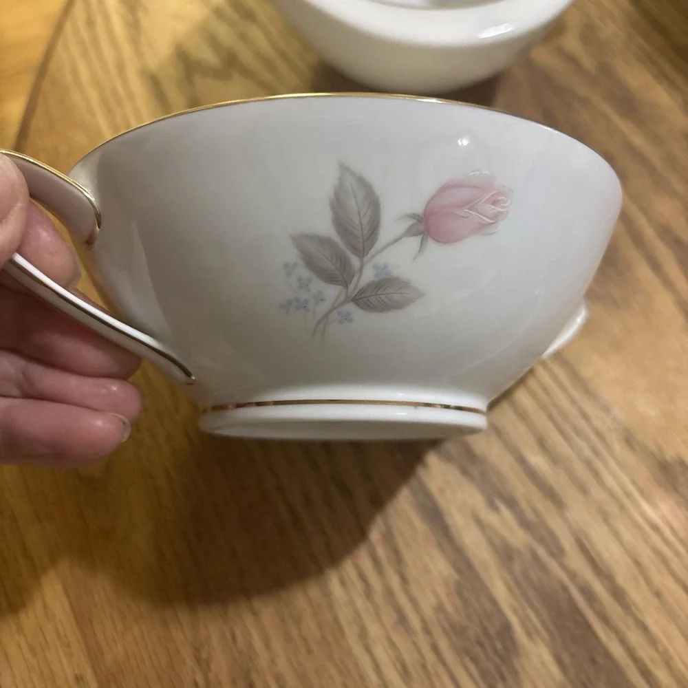 NORITAKE Japan ROSEVILLE Pink Rose 6238 CREAMER SUGAR w/LID